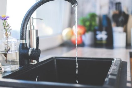 kitchen faucet